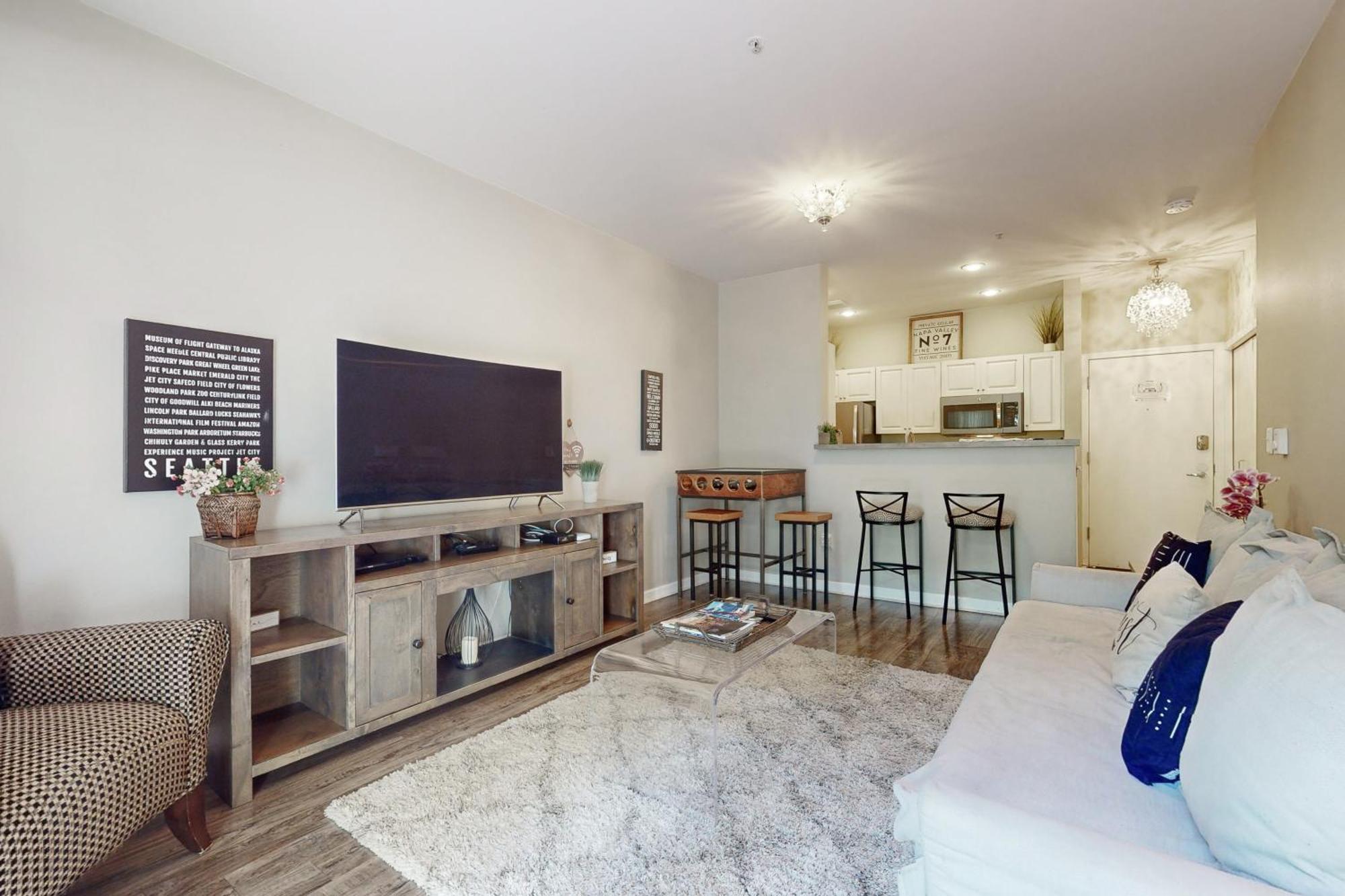 Belltown Court II Apartment Seattle Room photo